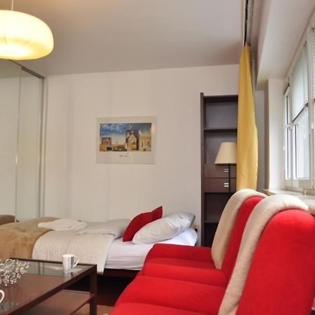 Prudentia Apartments Moko Economy Varsavia Esterno foto