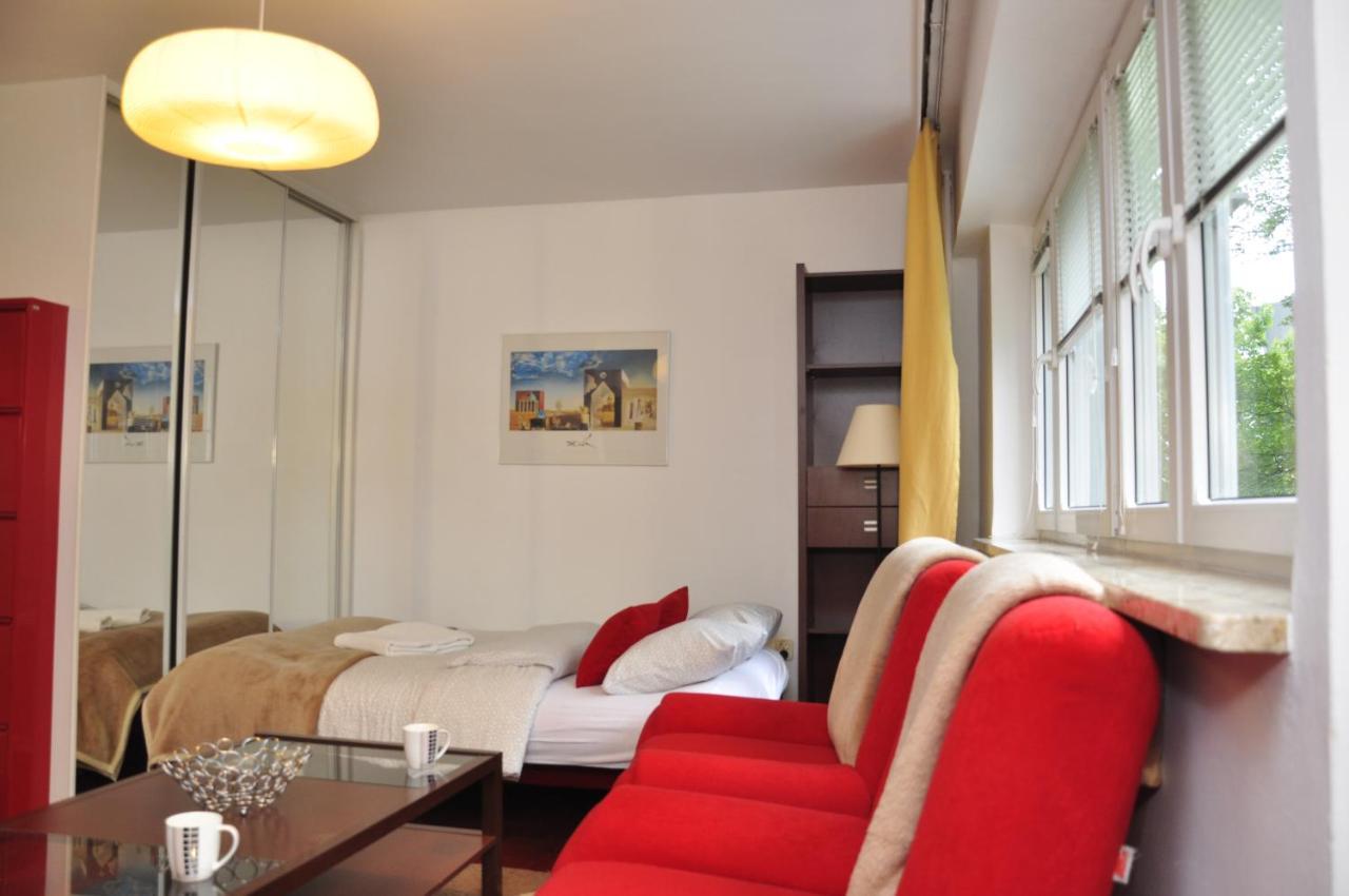 Prudentia Apartments Moko Economy Varsavia Esterno foto